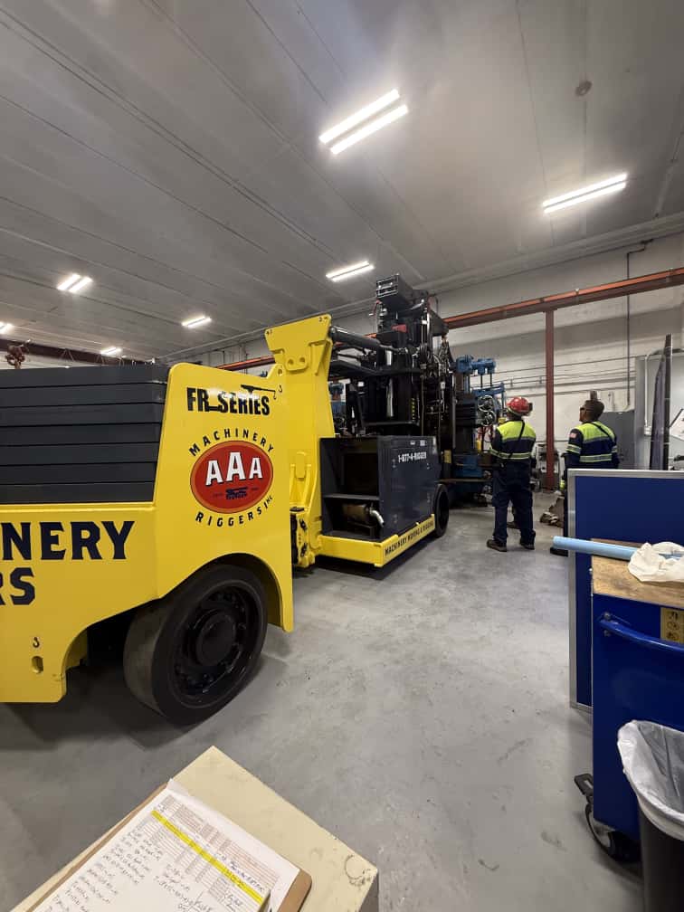 40/60 Versa-Lift forklift prepared for heavy machinery work
